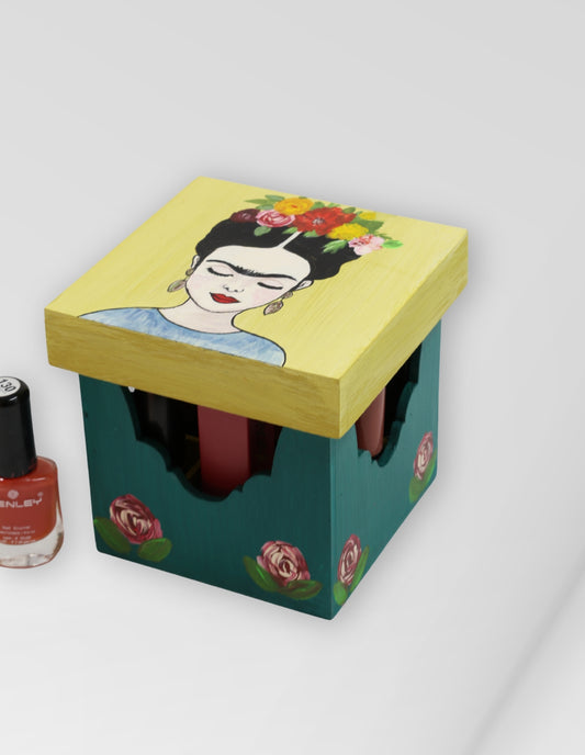 Jewellery and Accessories Box 7