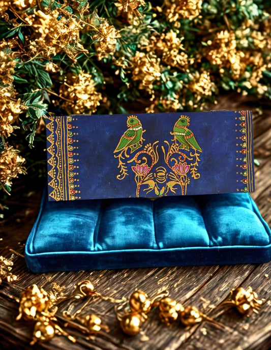 The Royal Parrot Bangle Case